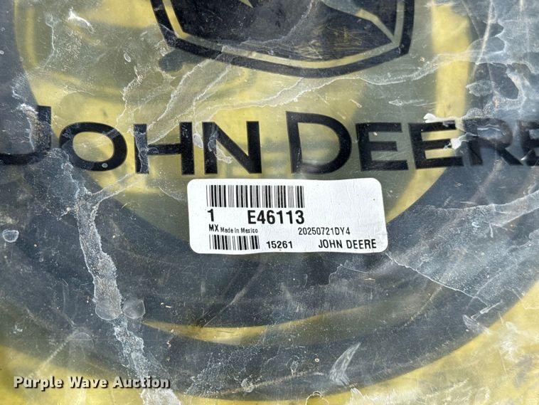 image for item ET6436 John Deere 346 small square baler