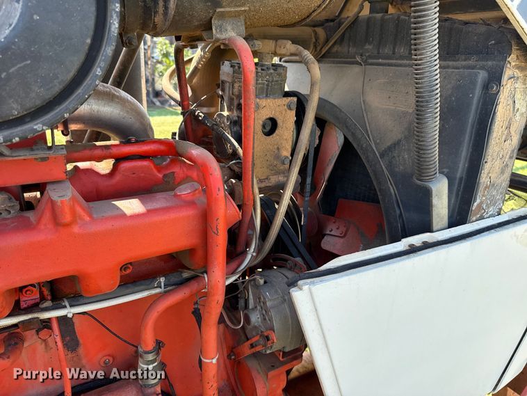 image for item ET6437 1979 Case 2390 tractor