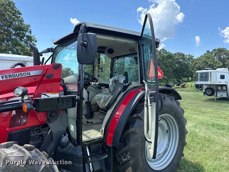 image for item ET6466 2024 Massey Ferguson MF4710 MFWD tractor