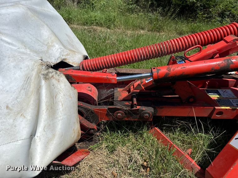 image for item ET6468 2013 Kuhn GMD700GII HD disc mower