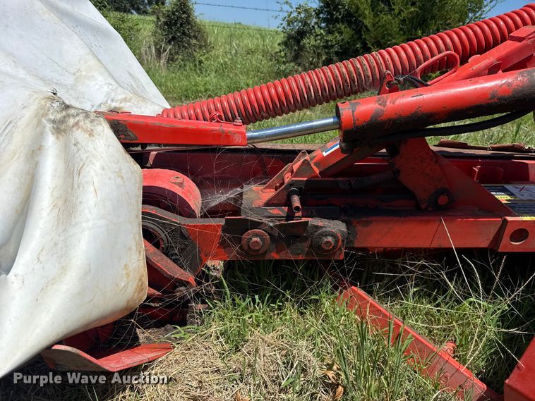 image for item ET6468 2013 Kuhn GMD700GII HD disc mower