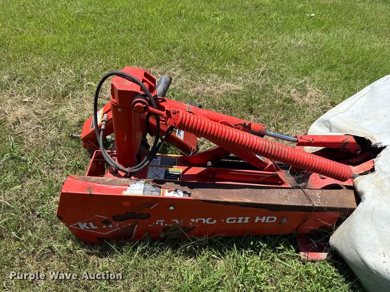 image for item ET6468 2013 Kuhn GMD700GII HD disc mower
