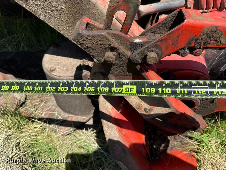 image for item ET6468 2013 Kuhn GMD700GII HD disc mower