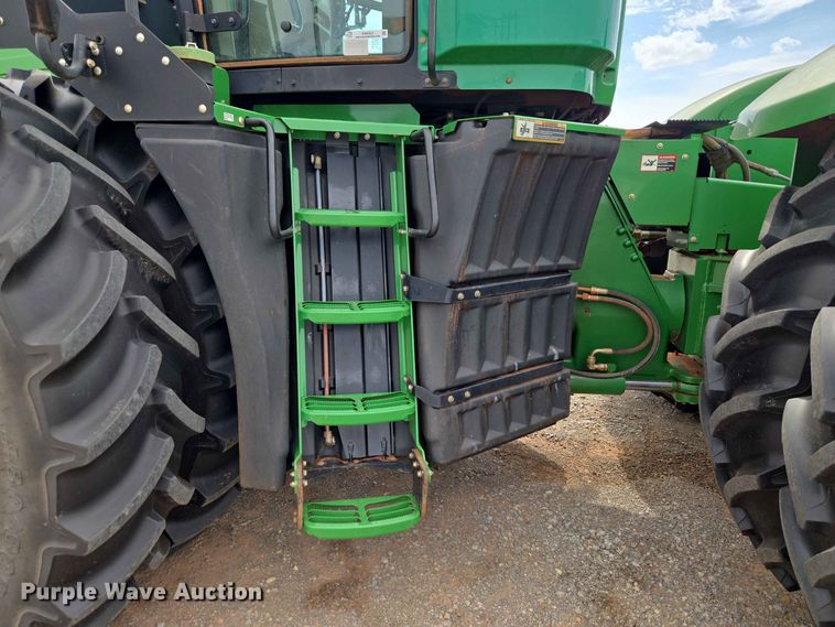 image for item EW0423 2013 John Deere 9360R 4WD tractor
