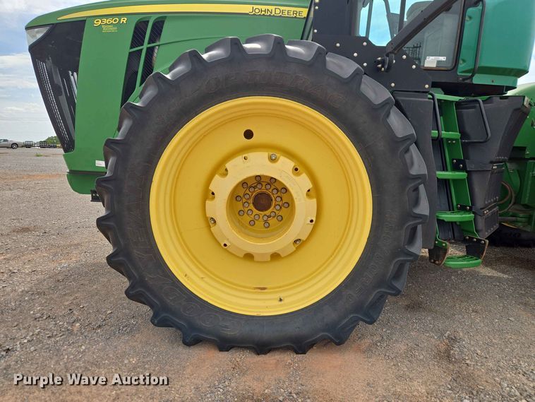image for item EW0423 2013 John Deere 9360R 4WD tractor