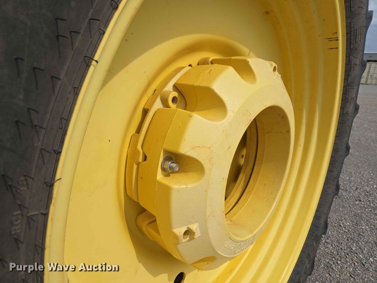 image for item EW0423 2013 John Deere 9360R 4WD tractor