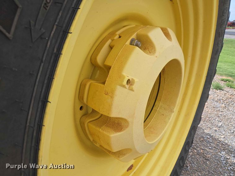 image for item EW0423 2013 John Deere 9360R 4WD tractor