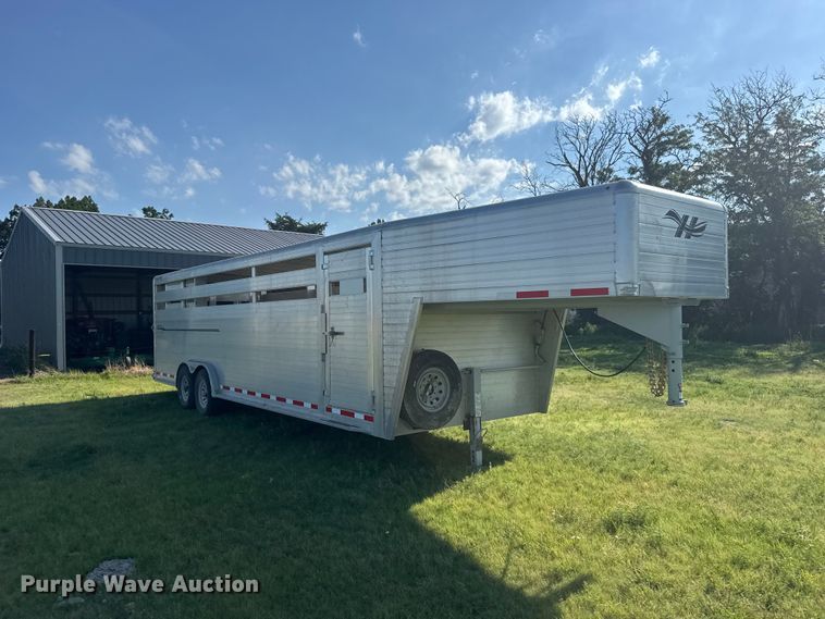 image for item EW4961 2022 Hillsboro Industries Hillsboro Industries livestock trailer