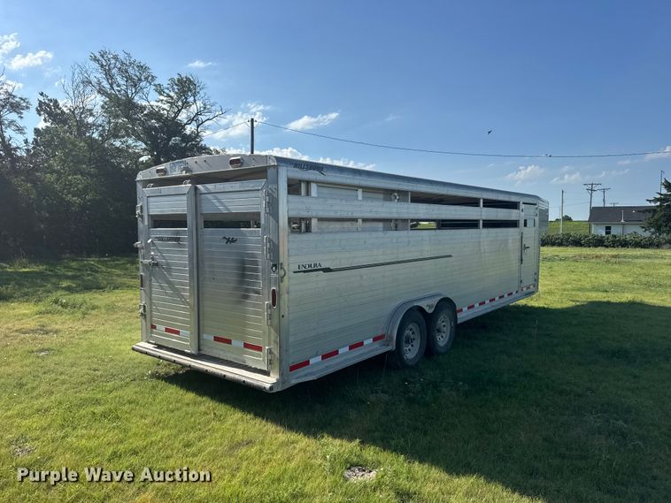 image for item EW4961 2022 Hillsboro Industries Hillsboro Industries livestock trailer