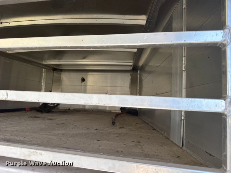 image for item EW4961 2022 Hillsboro Industries Hillsboro Industries livestock trailer