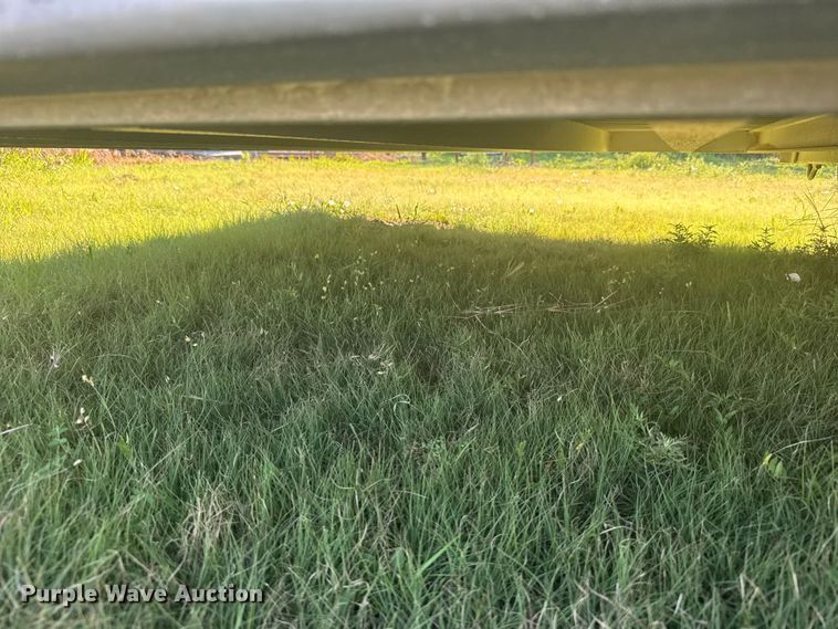 image for item EW4961 2022 Hillsboro Industries Hillsboro Industries livestock trailer