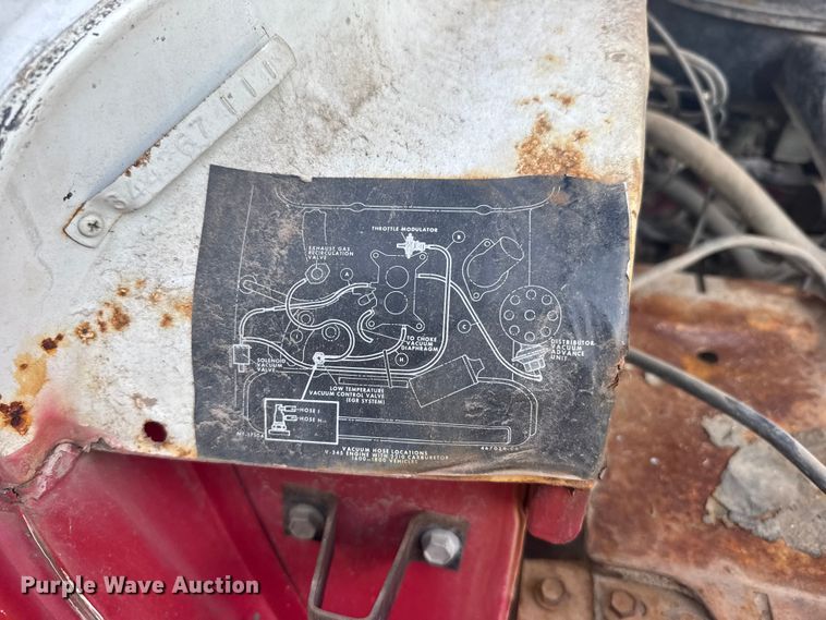 image for item EW4968 1976 International Loadstar grain truck