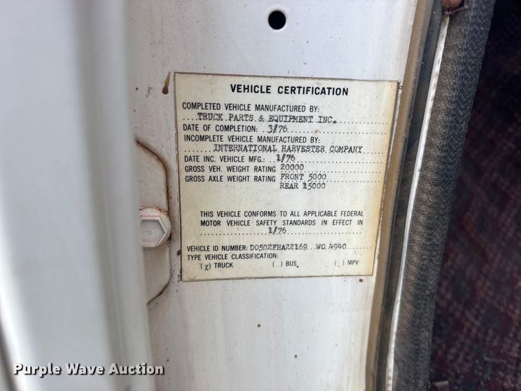image for item EW4968 1976 International Loadstar grain truck