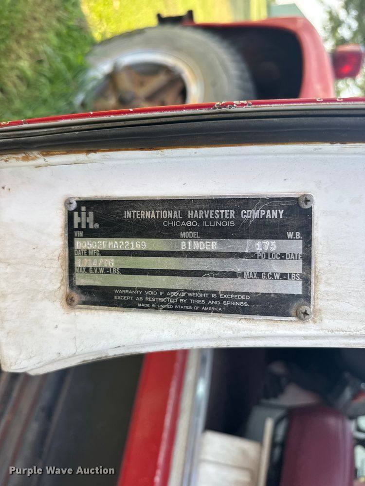 image for item EW4968 1976 International Loadstar grain truck