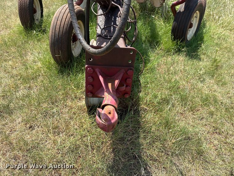 image for item EW8999 2015 Rowse hay rake