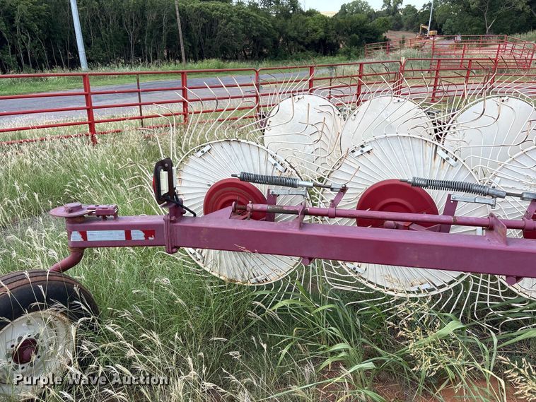 image for item EW8999 2015 Rowse hay rake