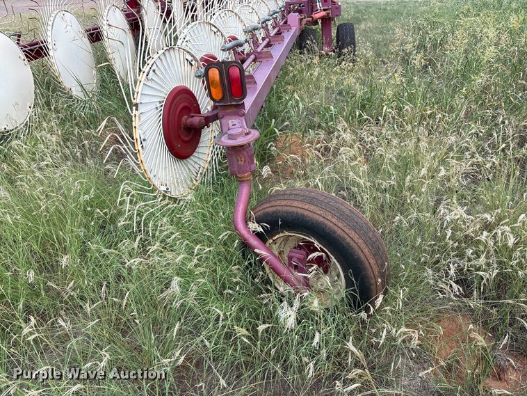 image for item EW8999 2015 Rowse hay rake