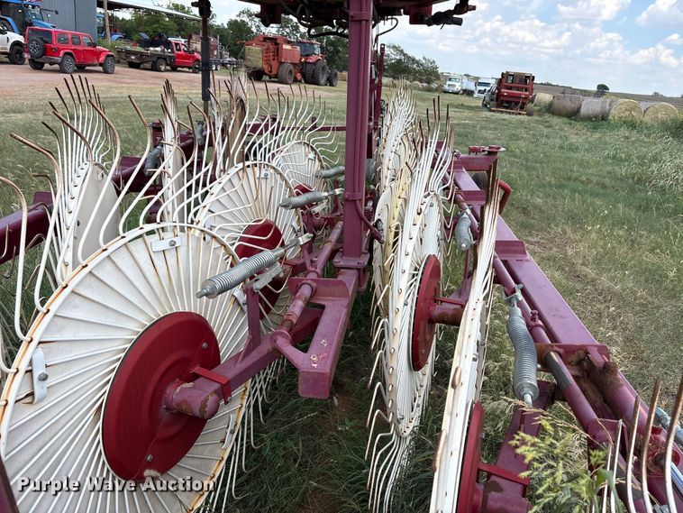 image for item EW8999 2015 Rowse hay rake