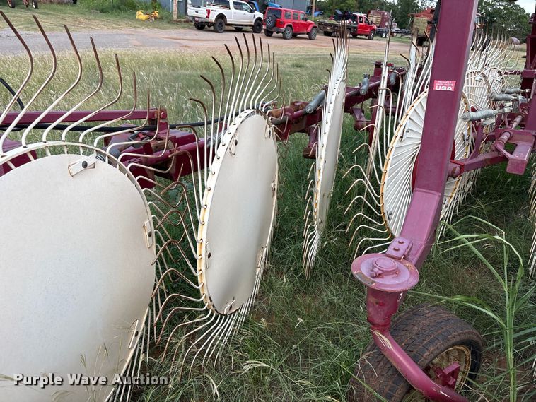 image for item EW8999 2015 Rowse hay rake