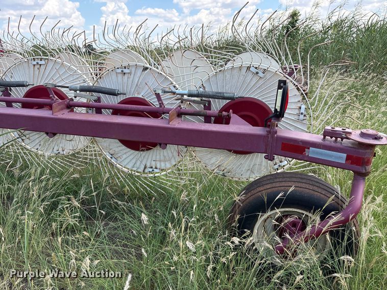 image for item EW8999 2015 Rowse hay rake