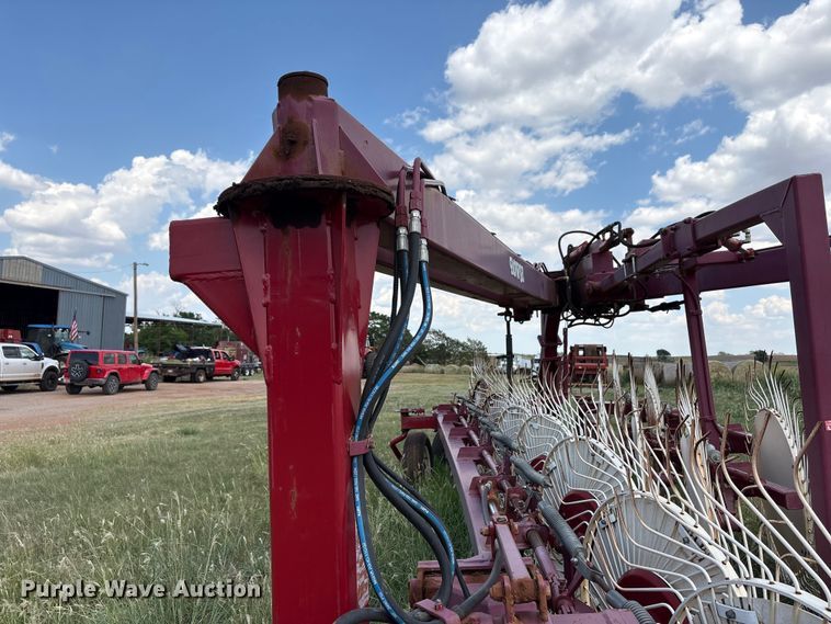 image for item EW8999 2015 Rowse hay rake