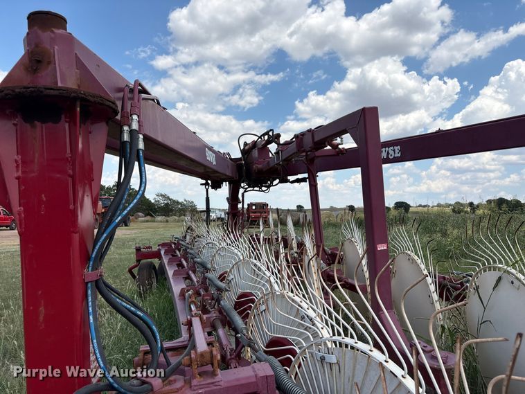 image for item EW8999 2015 Rowse hay rake