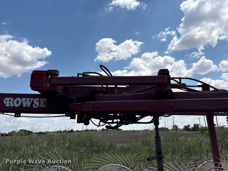 image for item EW8999 2015 Rowse hay rake