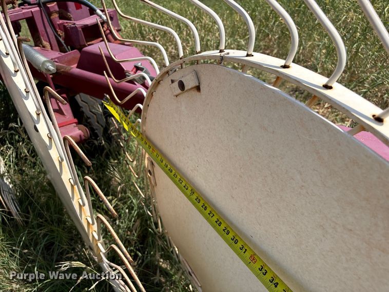 image for item EW8999 2015 Rowse hay rake