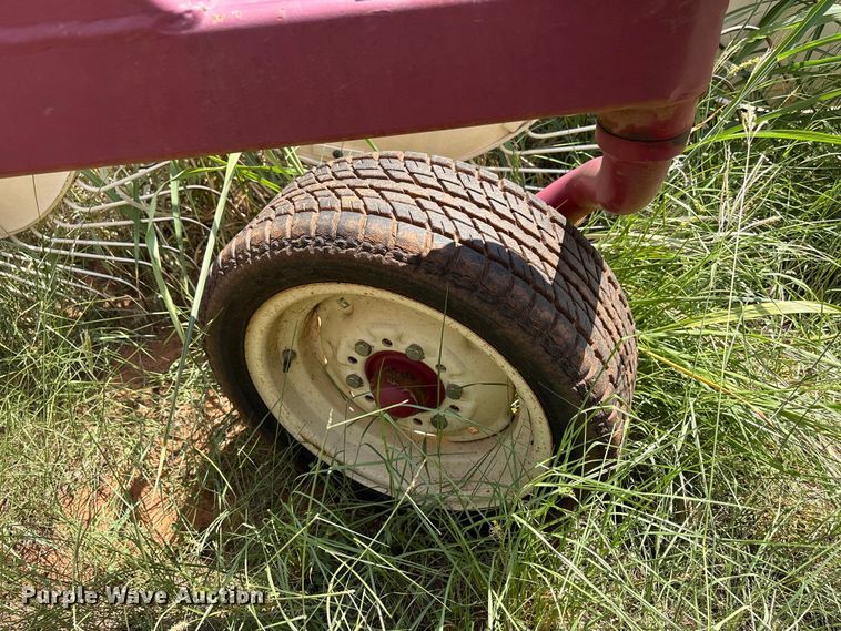 image for item EW8999 2015 Rowse hay rake