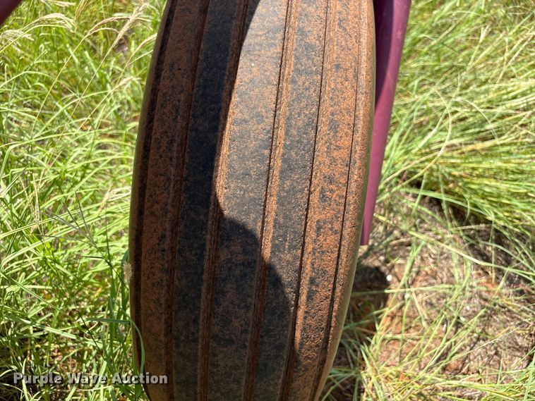 image for item EW8999 2015 Rowse hay rake
