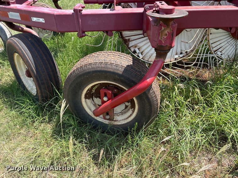 image for item EW8999 2015 Rowse hay rake