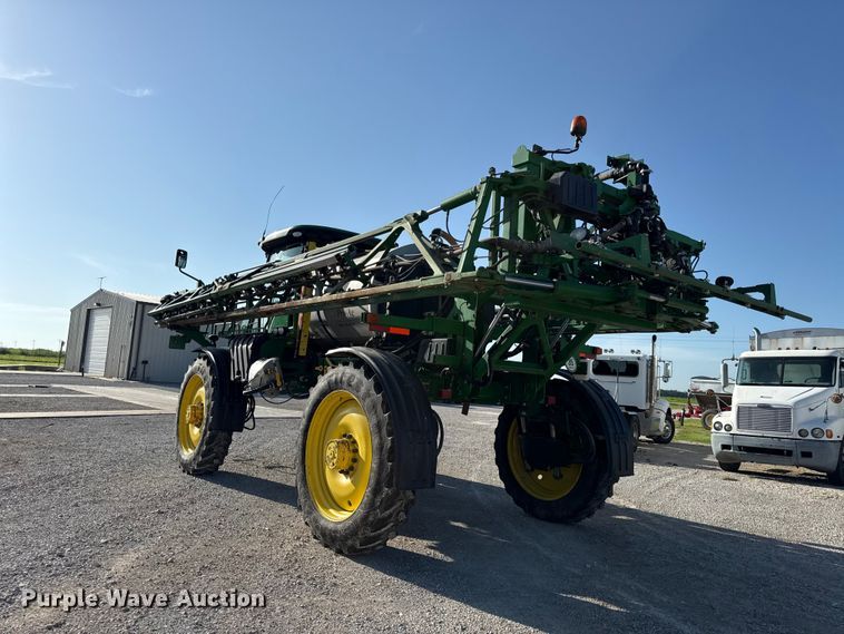 image for item EX2017 2014 John Deere R4038 sprayer