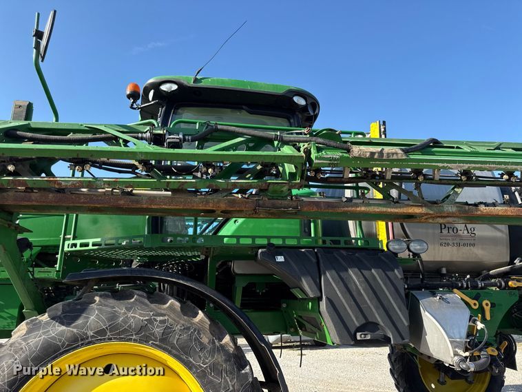 image for item EX2017 2014 John Deere R4038 sprayer