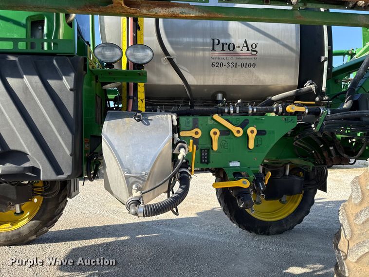 image for item EX2017 2014 John Deere R4038 sprayer