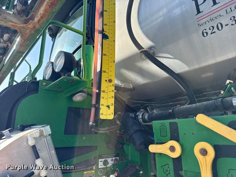 image for item EX2017 2014 John Deere R4038 sprayer