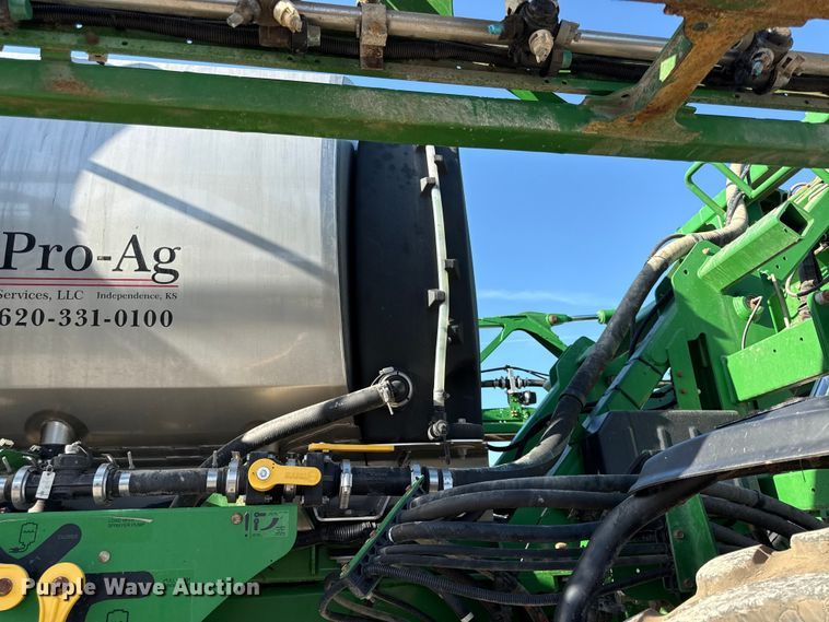 image for item EX2017 2014 John Deere R4038 sprayer