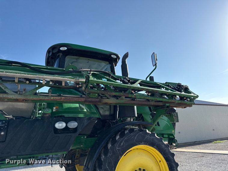 image for item EX2017 2014 John Deere R4038 sprayer