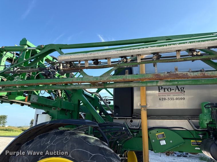 image for item EX2017 2014 John Deere R4038 sprayer