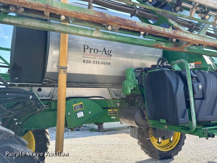 image for item EX2017 2014 John Deere R4038 sprayer
