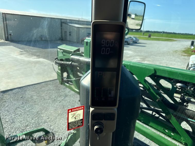 image for item EX2017 2014 John Deere R4038 sprayer