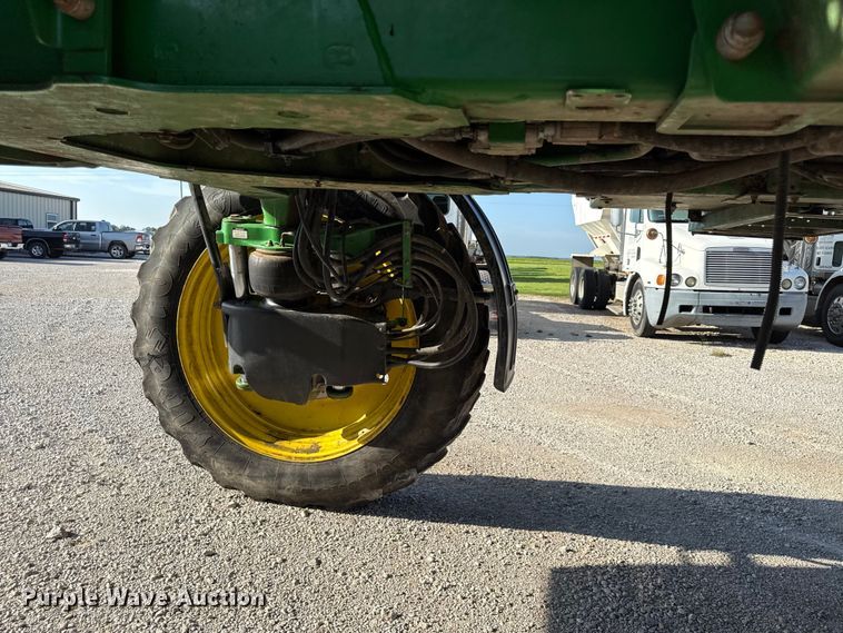 image for item EX2017 2014 John Deere R4038 sprayer