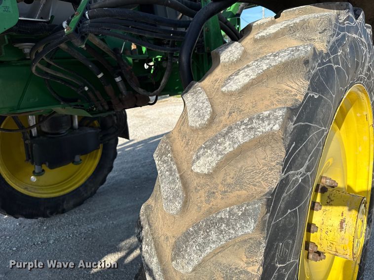 image for item EX2017 2014 John Deere R4038 sprayer