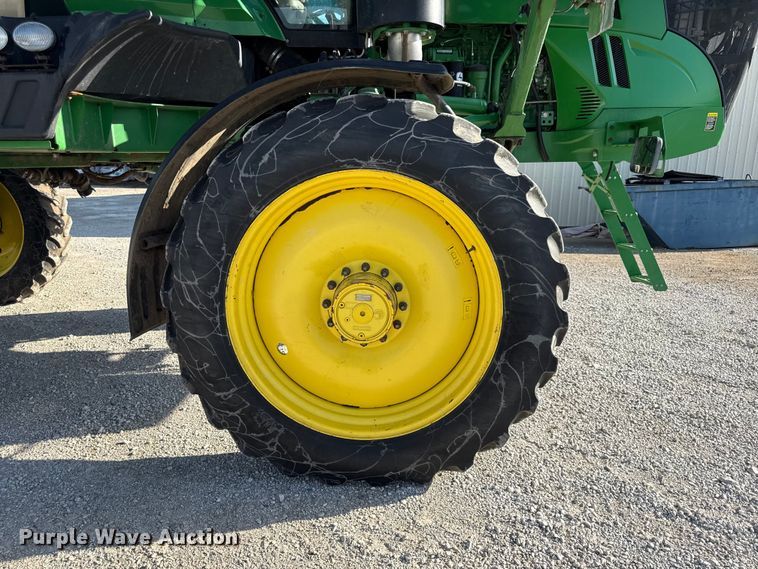 image for item EX2017 2014 John Deere R4038 sprayer