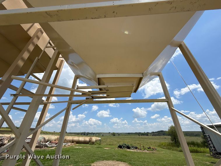 image for item EX2058 Grain bin 