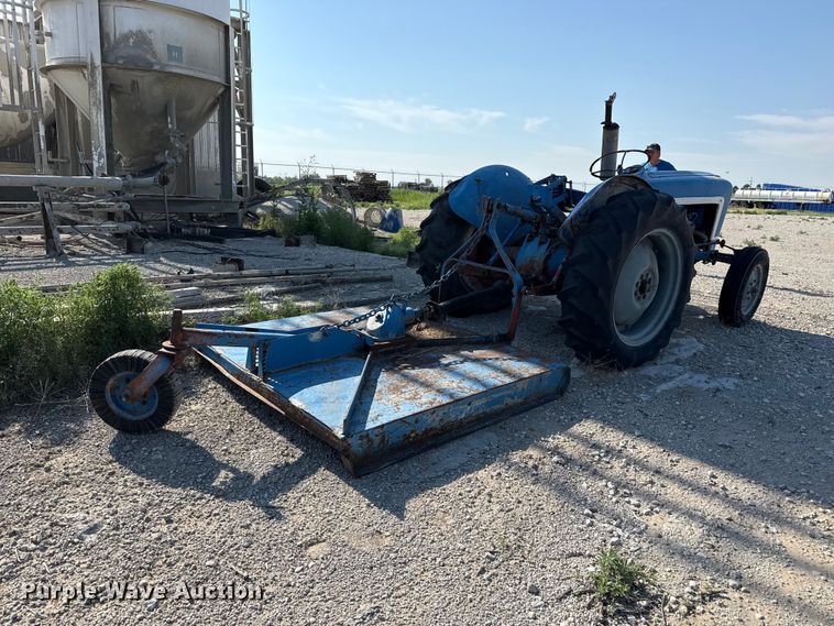 image for item FB6897 Ford tractor