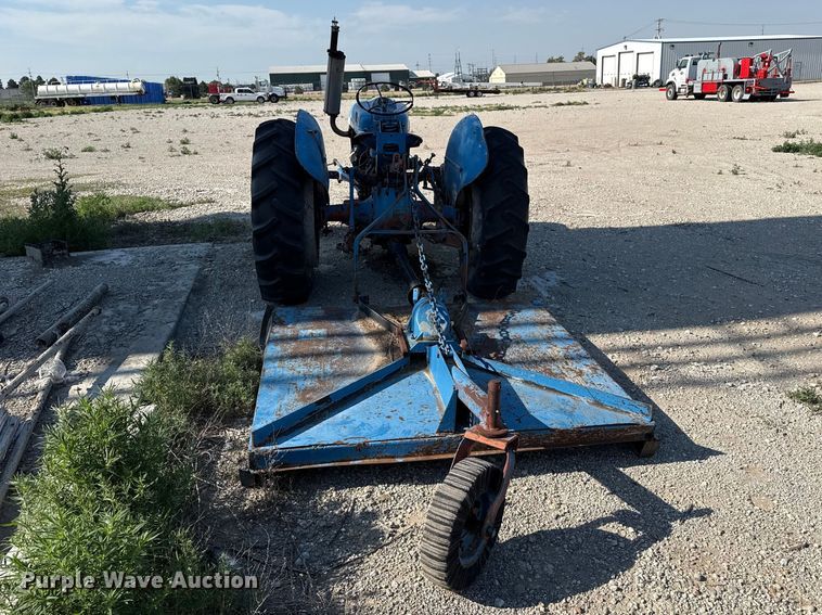 image for item FB6897 Ford tractor