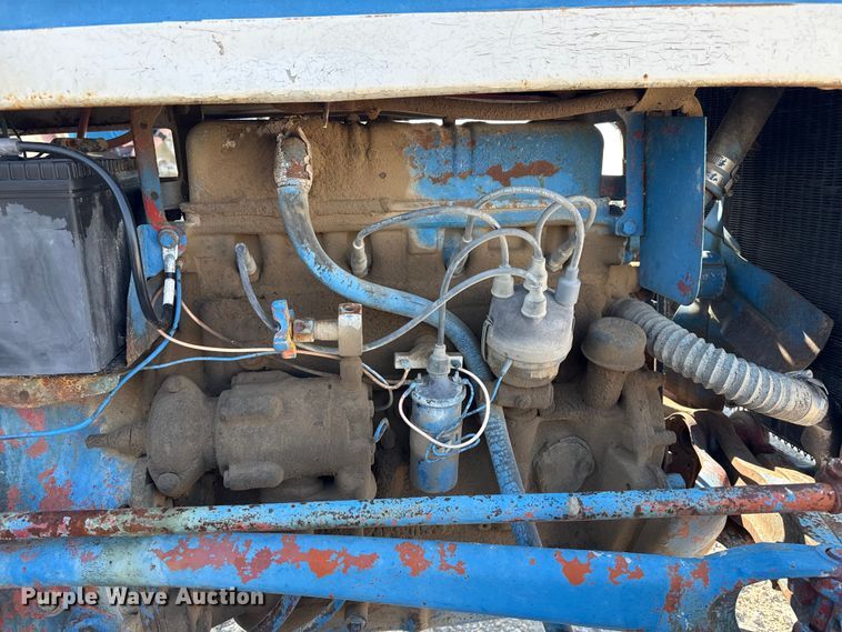 image for item FB6897 Ford tractor