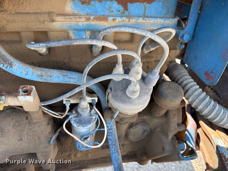 image for item FB6897 Ford tractor