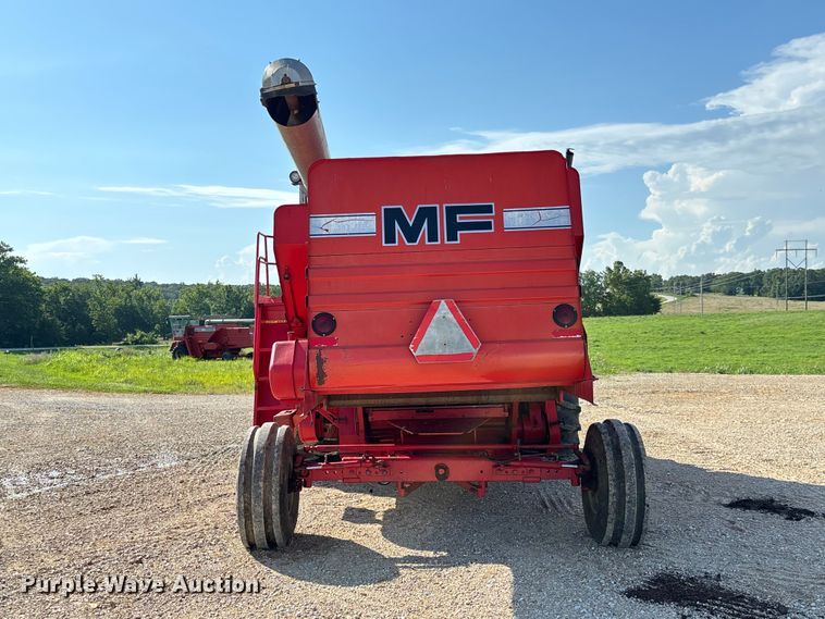 image for item FC1875 1983 Massey Ferguson 850 combine