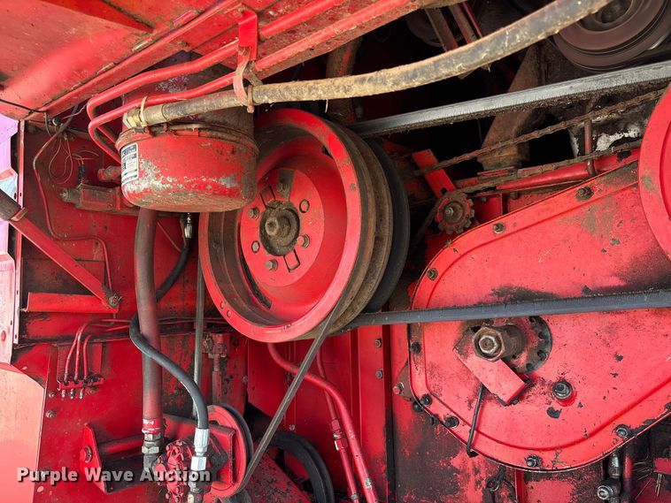 image for item FC1875 1983 Massey Ferguson 850 combine